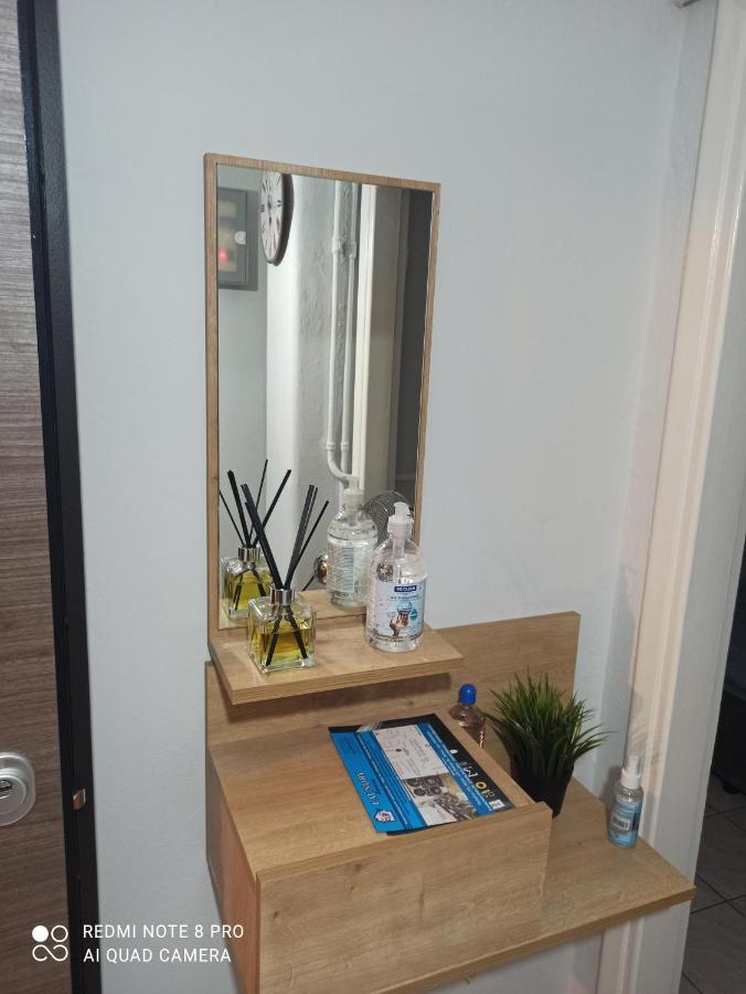 Olas 1-Bedroom Apartment Near The Center Of Athens Luaran gambar